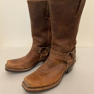 Biltrite Brown Leather Harness Boots